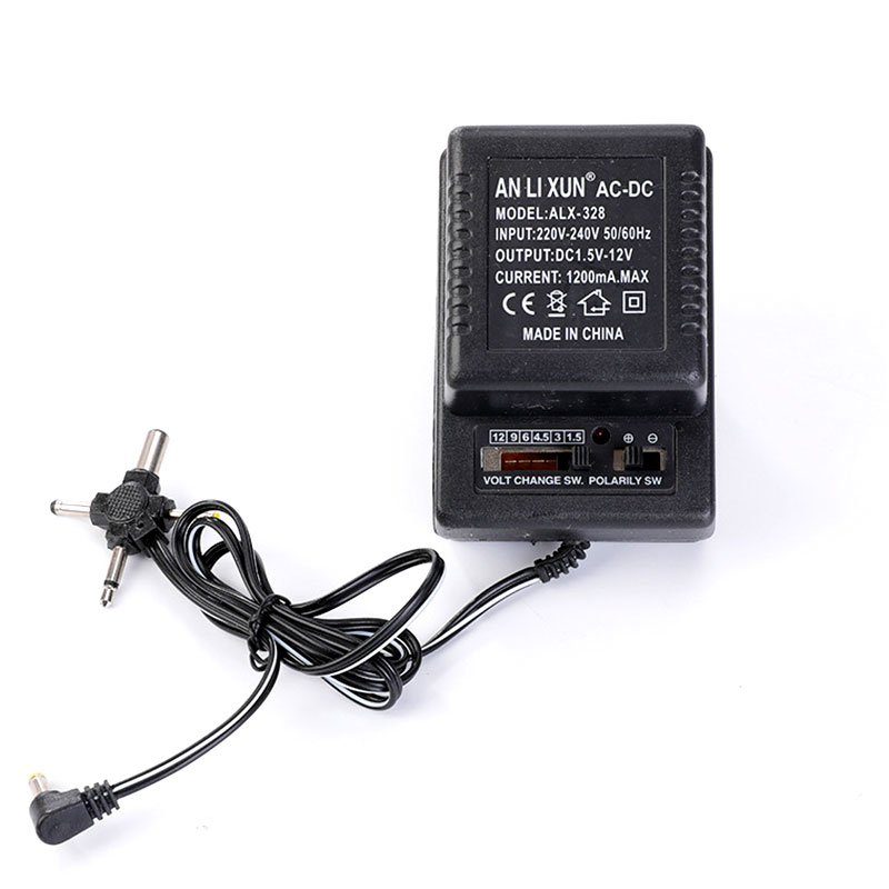 可調(diào)變壓器1.5V-12V 1200mA